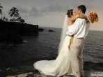 Kona Wedding, Keahou Sheraton Kissing